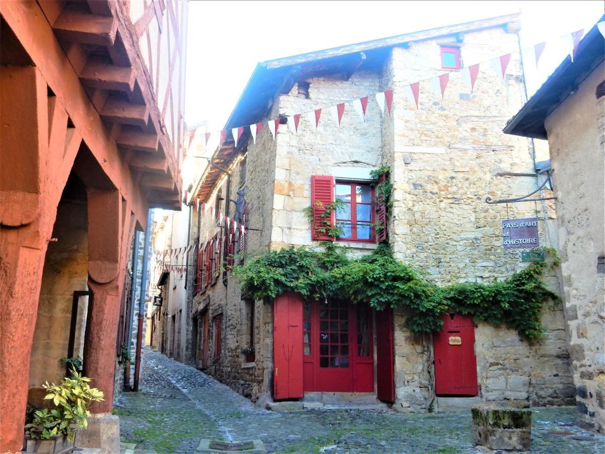 Le Logis D'Hestia Apartment Billom Luaran gambar