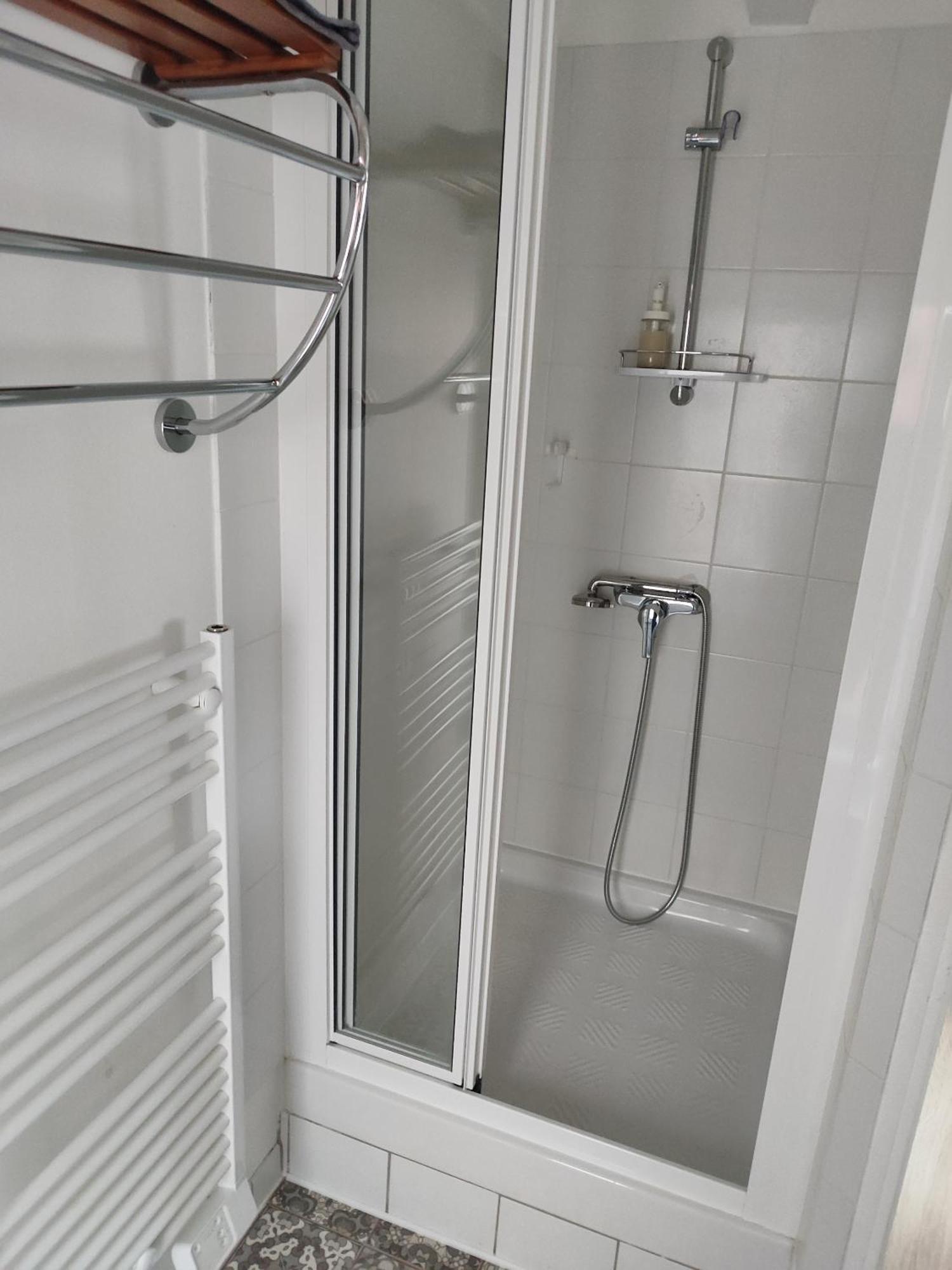 Le Logis D'Hestia Apartment Billom Luaran gambar
