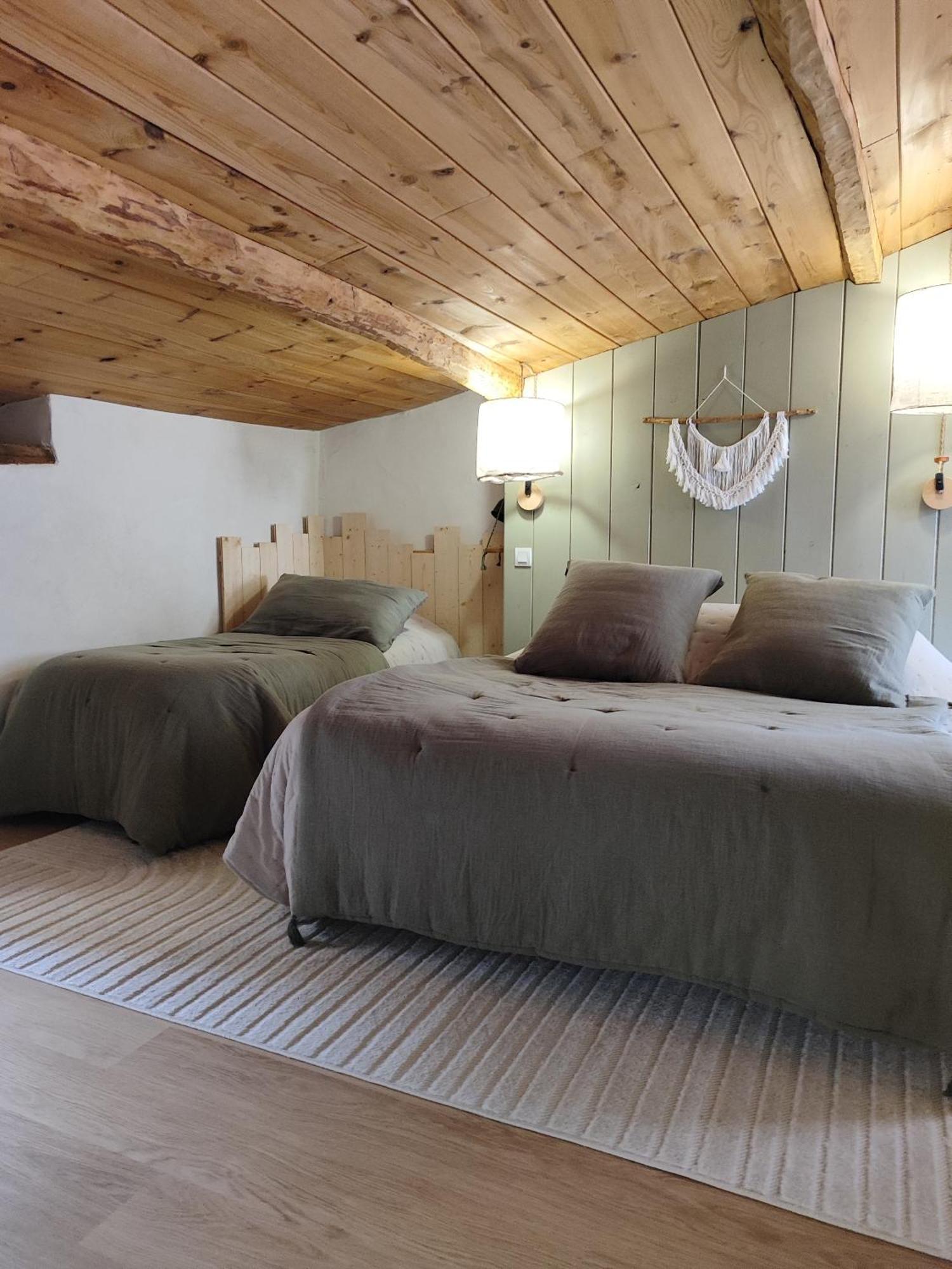 Le Logis D'Hestia Apartment Billom Luaran gambar